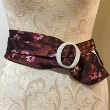 Load image into Gallery viewer, Hugo Boss damask silk tie belt