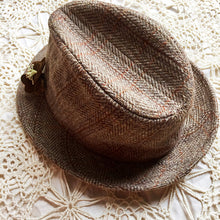 Load image into Gallery viewer, Tweed fedora