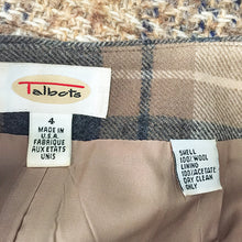 Load image into Gallery viewer, Talbots plaid wool wrap skirt | Size: 4