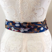 Load image into Gallery viewer, Philippe Derey silk tie belt