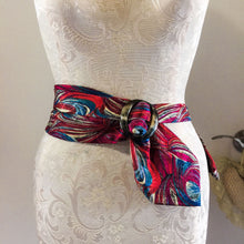 Load image into Gallery viewer, Italo Ferretti silk tie belt