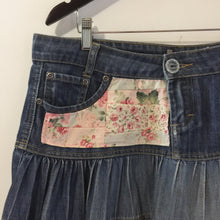 Load image into Gallery viewer, Ruffled denim skirt with patchwork detail  | Size: L
