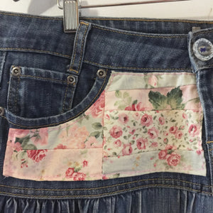 Ruffled denim skirt with patchwork detail  | Size: L