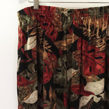Load image into Gallery viewer, Vintage Alfred Dunner skirt | Size: 14
