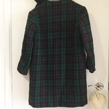 Load image into Gallery viewer, Harris Tweed vintage wool coat | Size: S
