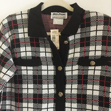 Load image into Gallery viewer, Vintage Helen Harper plaid boxy cardigan | Size: S
