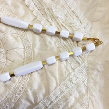 Load image into Gallery viewer, Vintage Trifari white and gold bead necklace
