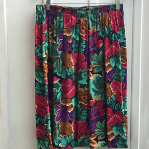 Vintage rayon floral skirt  | Size: L
